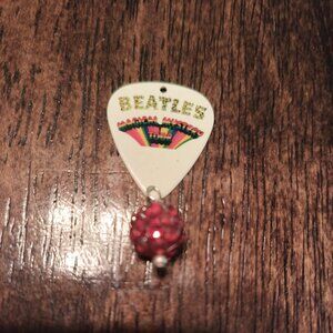 THE BEATLES MAGICAL MYSTERY GUITAR PICK NECKLACE